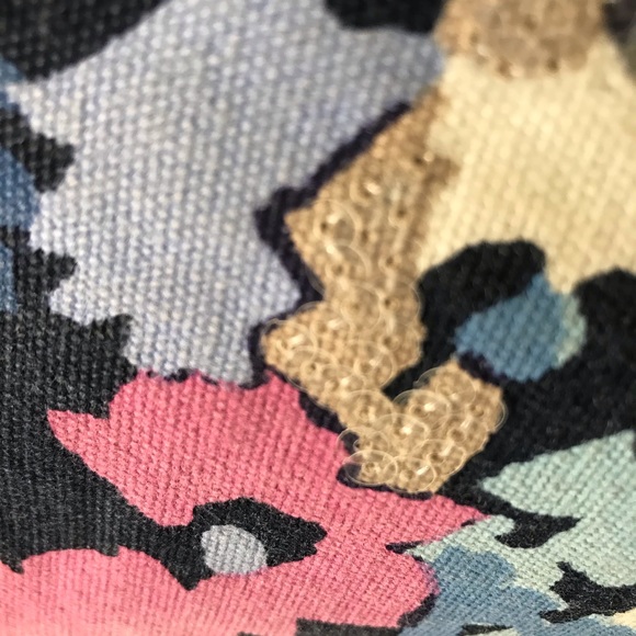 Juicy Couture vintage vegan floral tote w/ sequins - Picture 10 of 10